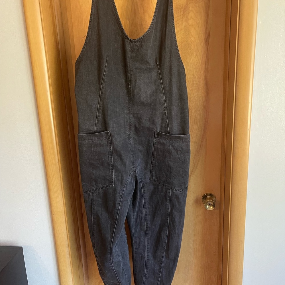 Free People High roller denim overalls size Large
